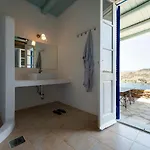 Bayhouse